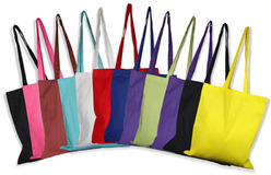 Colour matters! Colourful custom tote bags stand out with your company logo. Put your logo on it.