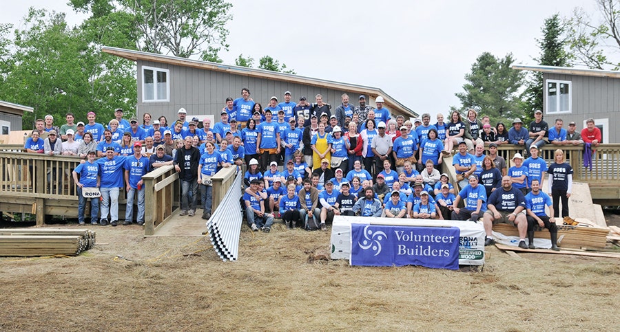 How to Manage Charity Event Volunteers